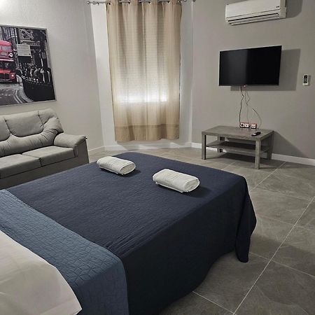Hotel Velis Velez Malaga Esterno foto