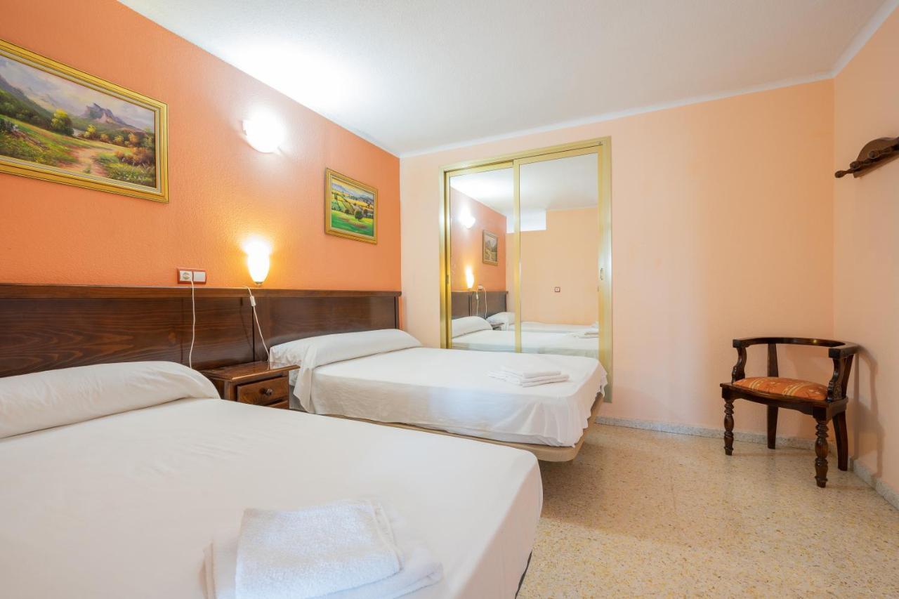 Hotel Velis Velez Malaga Esterno foto