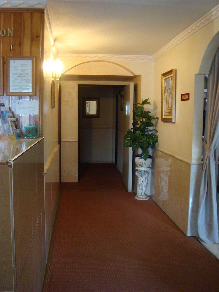 Hotel Velis Velez Malaga Esterno foto
