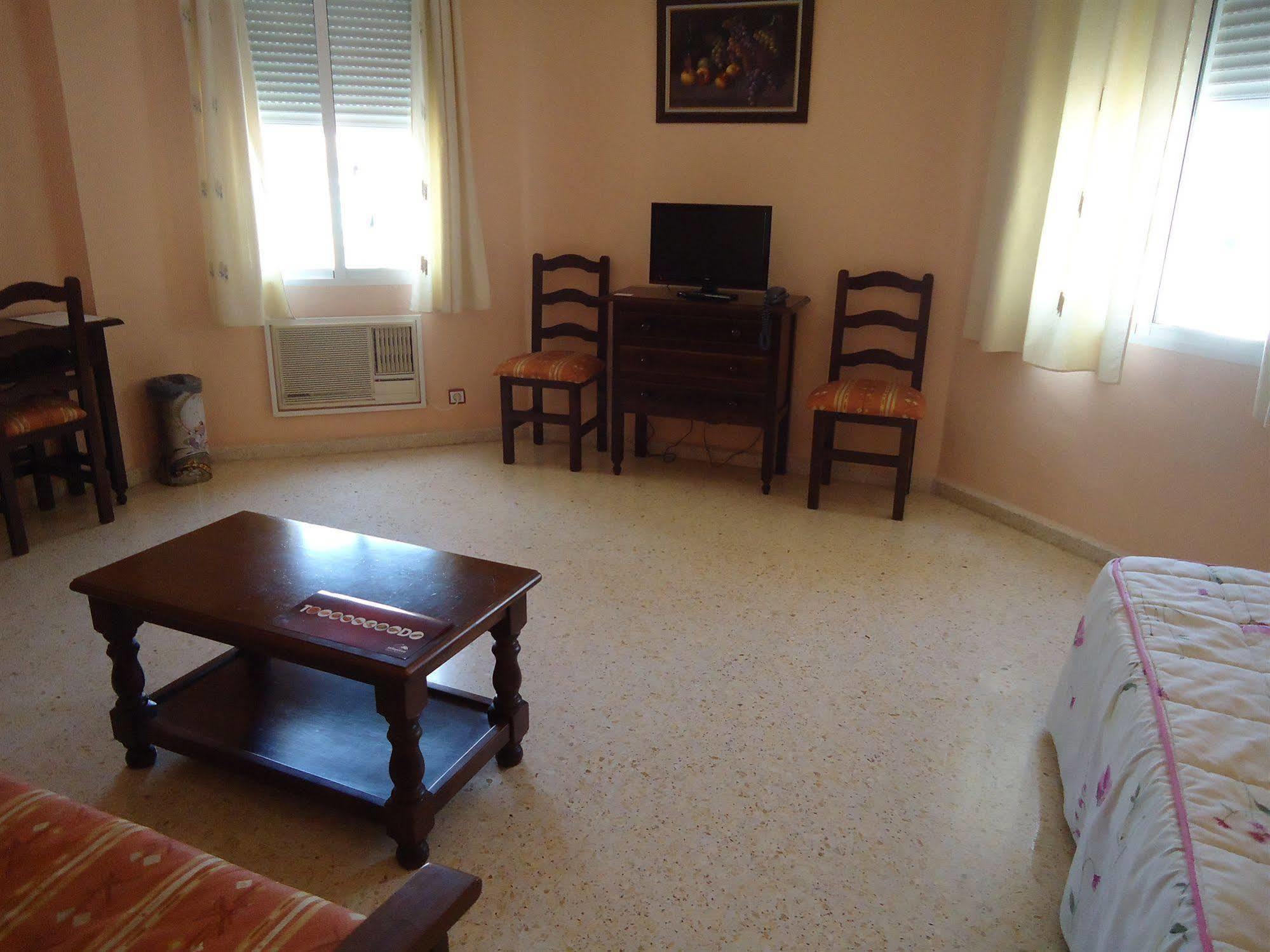 Hotel Velis Velez Malaga Esterno foto